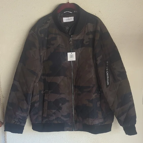 Calvin Klein Men's Black and Brown Camouflage Bomber Jacket - Picture 1 of 5